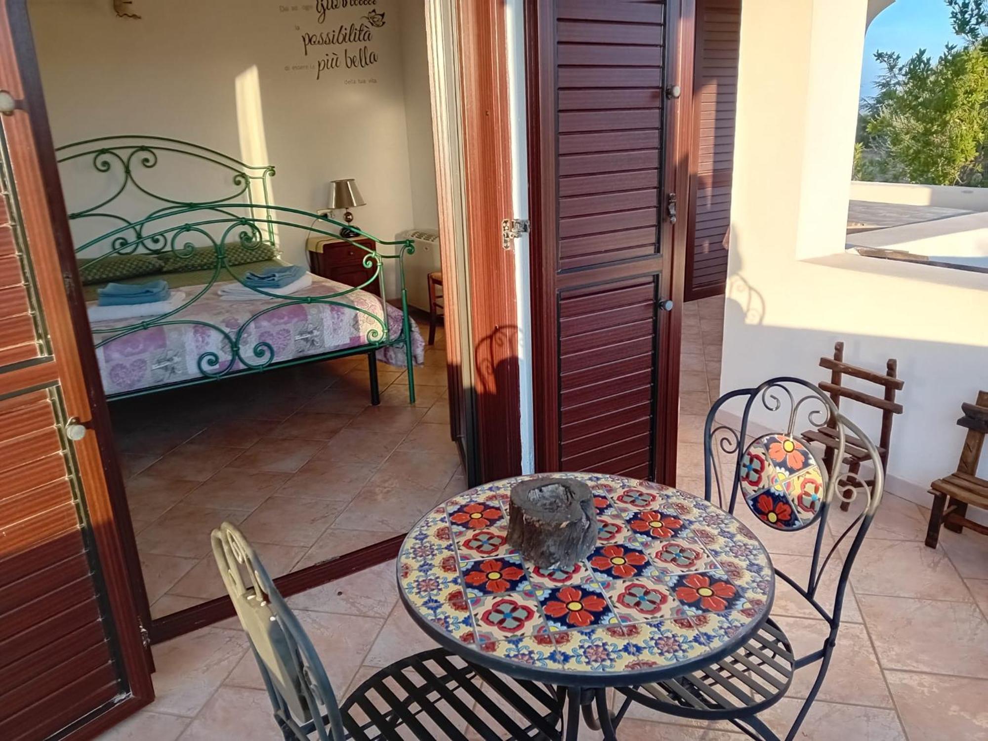 Lugori Bed and Breakfast Seùlo Buitenkant foto