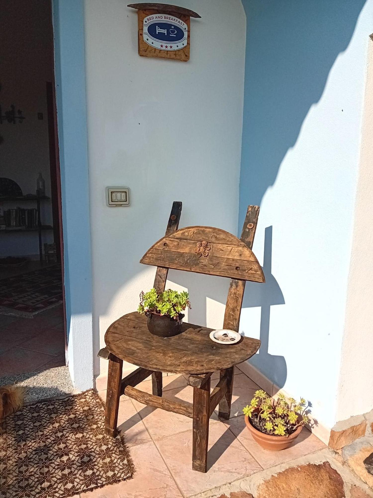 Lugori Bed and Breakfast Seùlo Buitenkant foto